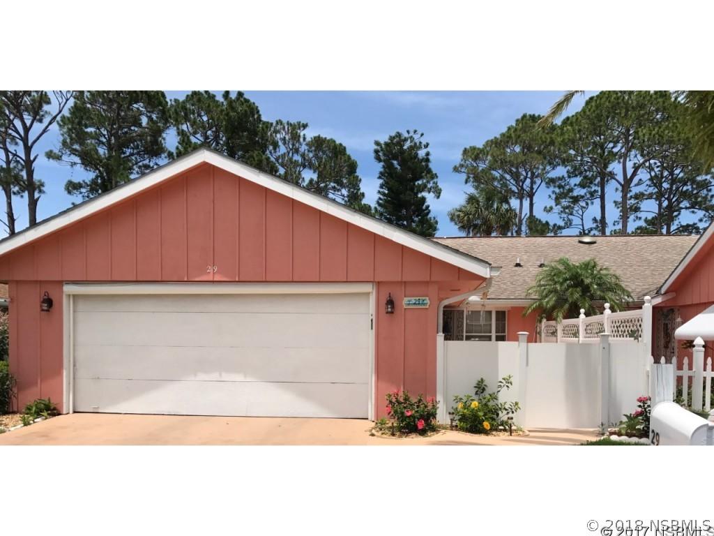 29 Fore Dr., New Smyrna Beach, FL 32168