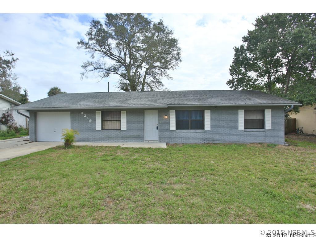 3219 Yule Tree Dr., Edgewater, FL 32141