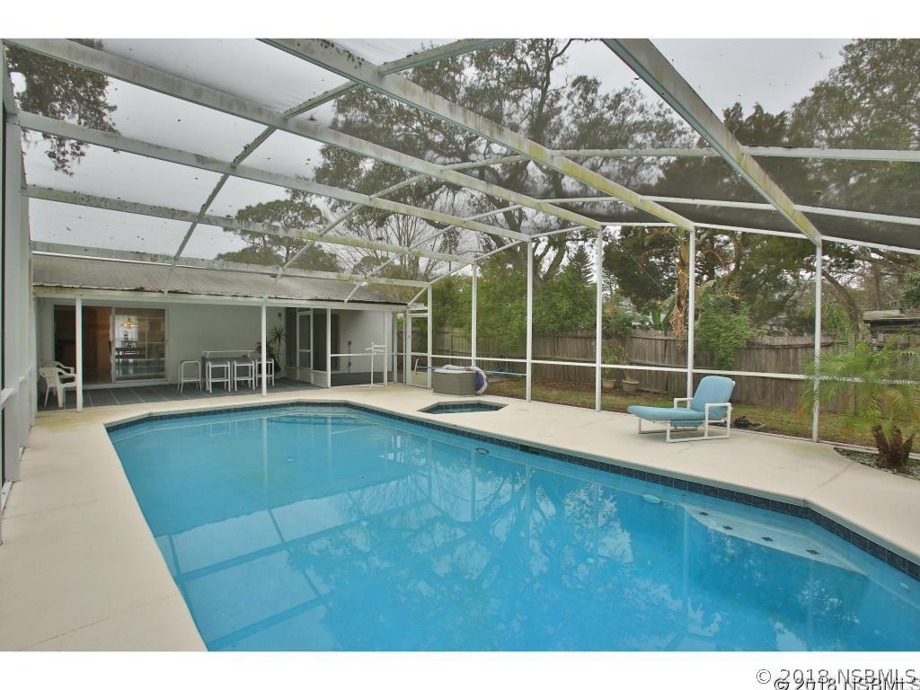 2611 Nordman Ave., New Smyrna Beach, FL 32168