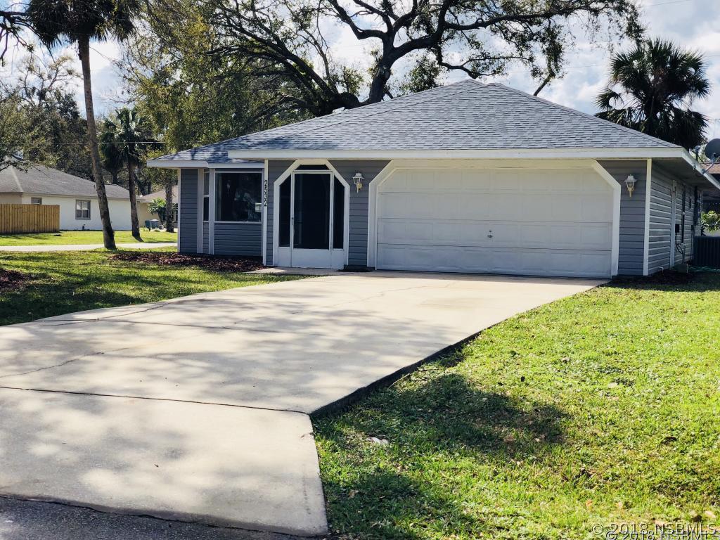 2532 Unity Tree Dr., Edgewater, FL 32141