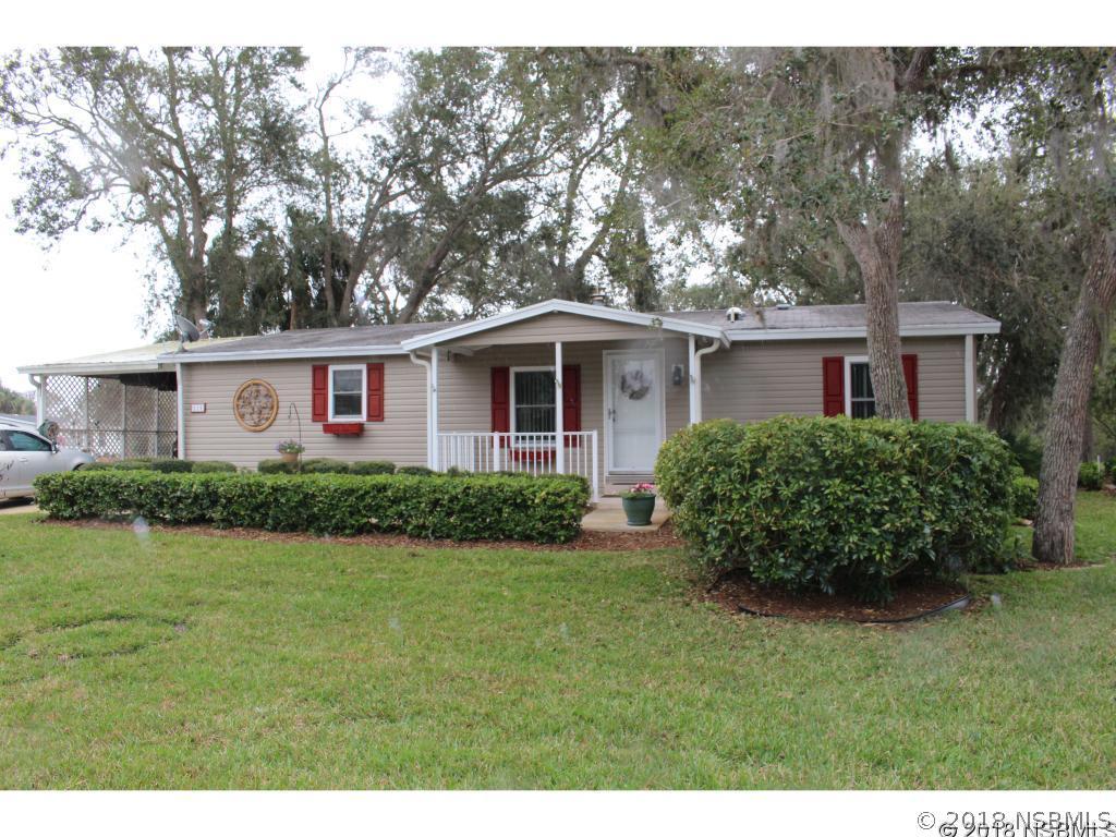 241 Navajo Dr., Oak Hill, FL 32759