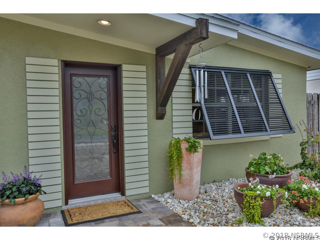 624 S Pine St., New Smyrna Beach, FL 32169