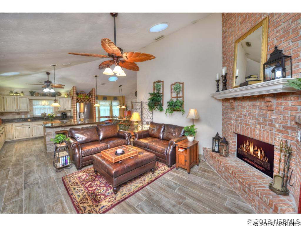1937 Spruce Creek Landing, Port Orange, FL 32128