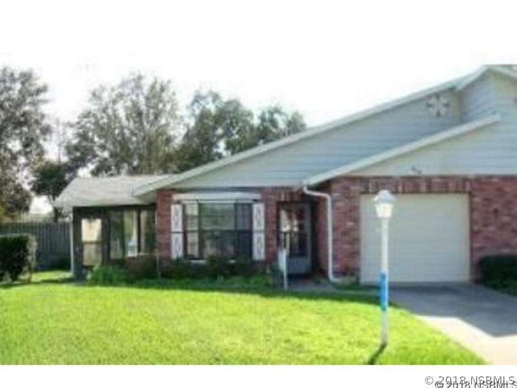 414 Village Ct., Edgewater, FL 32123