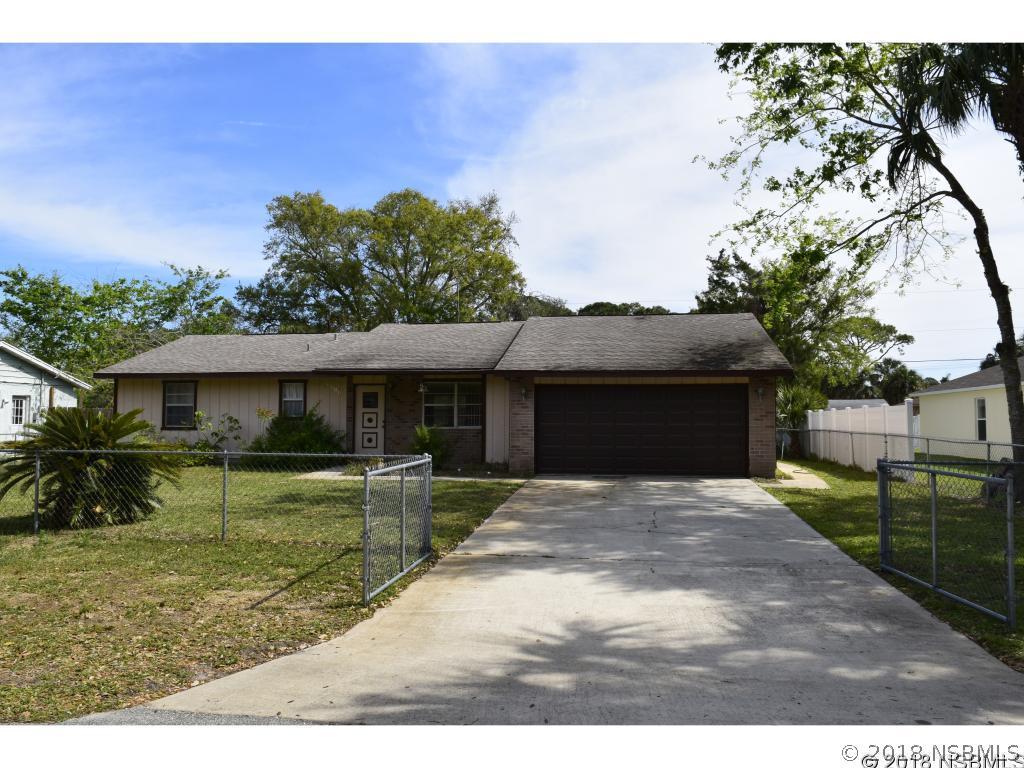 2015 Juniper Dr., Edgewater, FL 32141