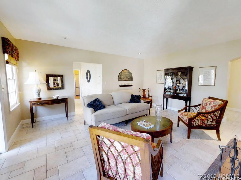 510 N Riverside Dr., Edgewater, FL 32132