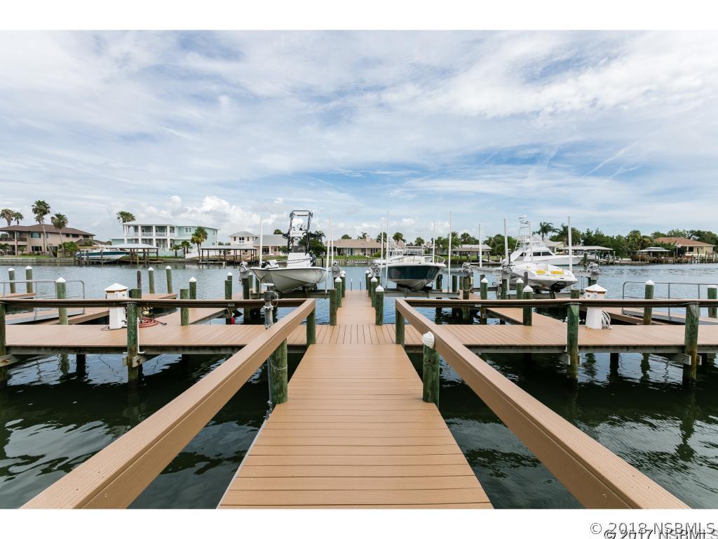 275 Middle Way #H275, New Smyrna Beach, FL 32169