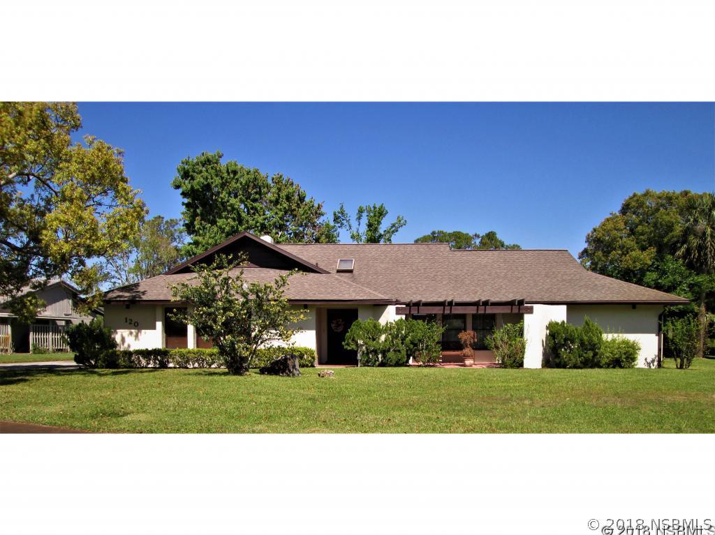 120 Peachtree Cir., Daytona Beach, FL 32114