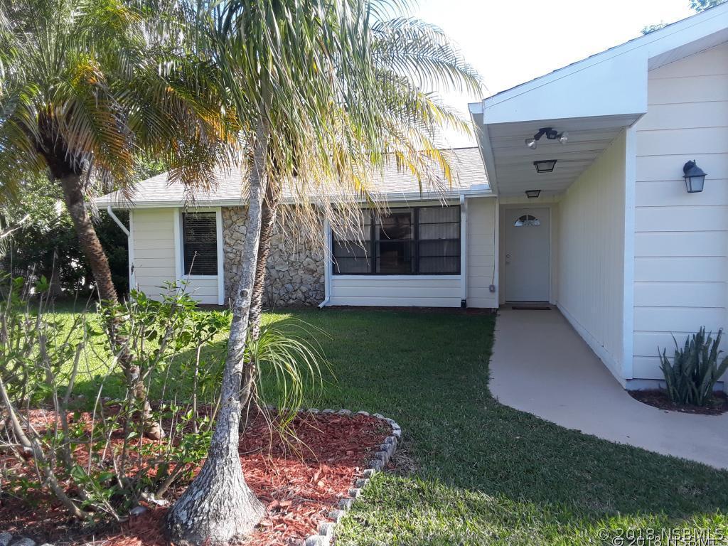 310 Wildwood Dr., Edgewater, FL 32132