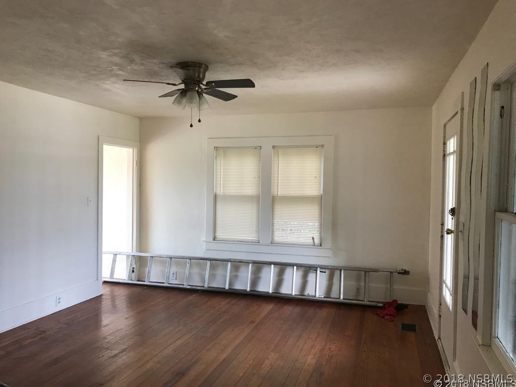 111 Snyder St., Edgewater, FL 32132