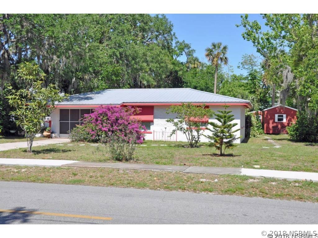 523 Faulkner St., New Smyrna Beach, FL 32168