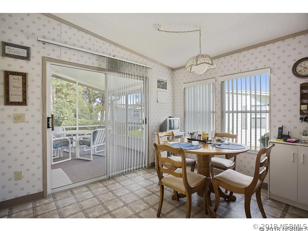 817 Starboard Ave., Edgewater, FL 32141