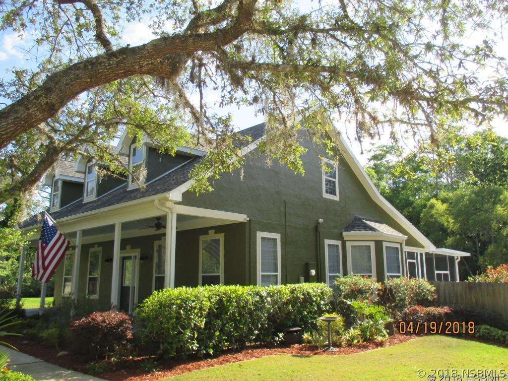 636 Glen Cir., New Smyrna Beach, FL 32168