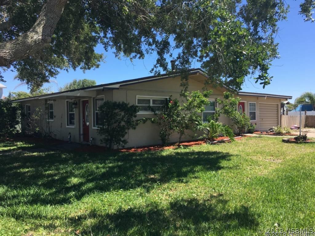 104 Cunningham Dr., New Smyrna Beach, FL 32168