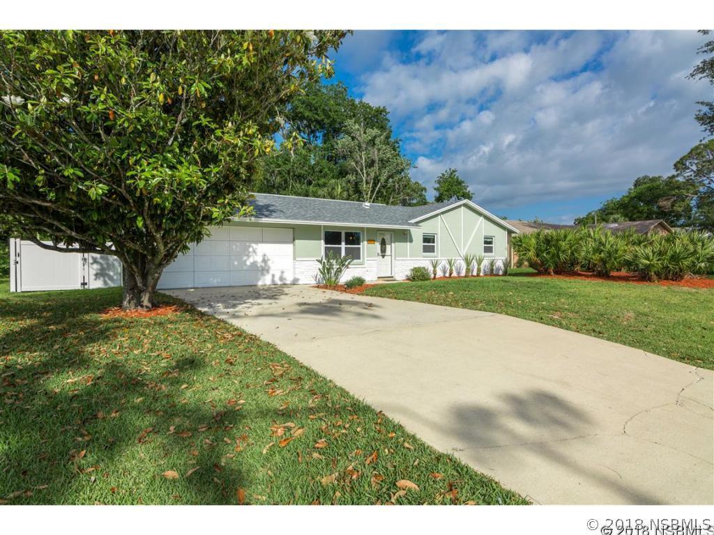 2812 Travelers Palm Dr., Edgewater, FL 32141