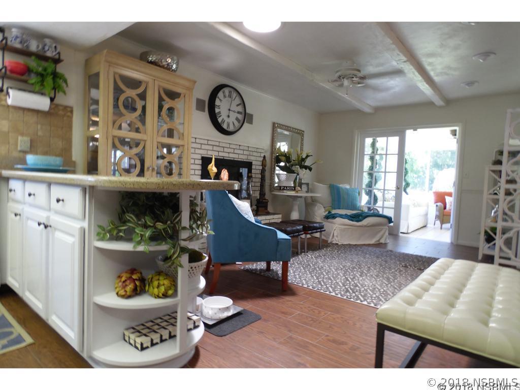 201 Virginia St., Edgewater, FL 32132