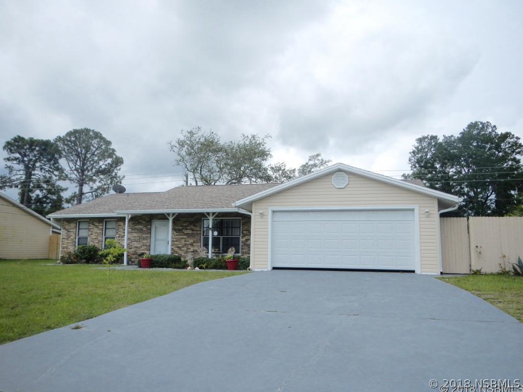 1724 Willow Oak Dr., Edgewater, FL 32132