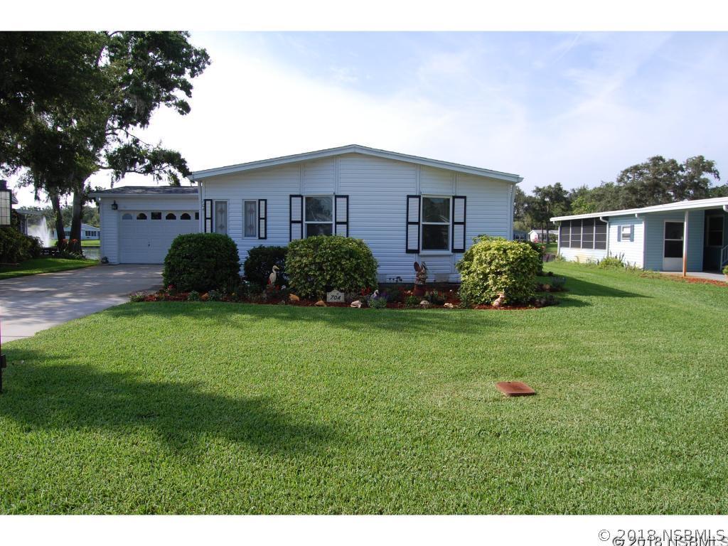 704 Charter Ln., Edgewater, FL 32141