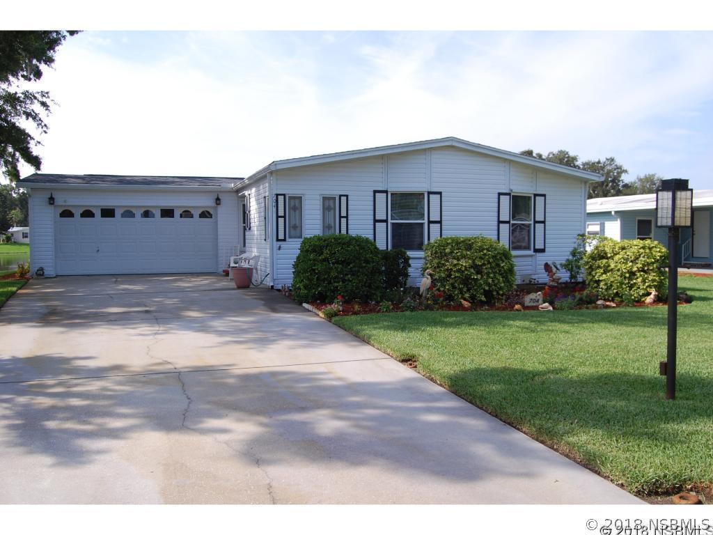 704 Charter Ln., Edgewater, FL 32141