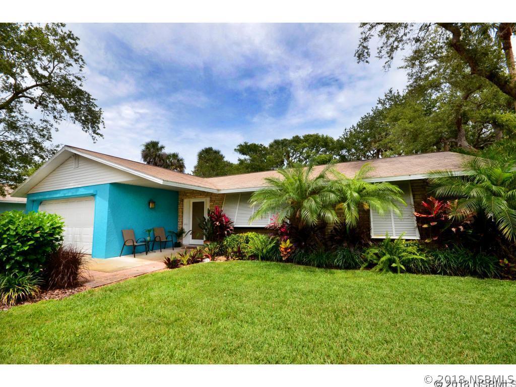 811 S Cooper St., New Smyrna Beach, FL 32169