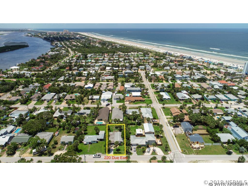 220 Due East St, New Smyrna Beach, FL 32169