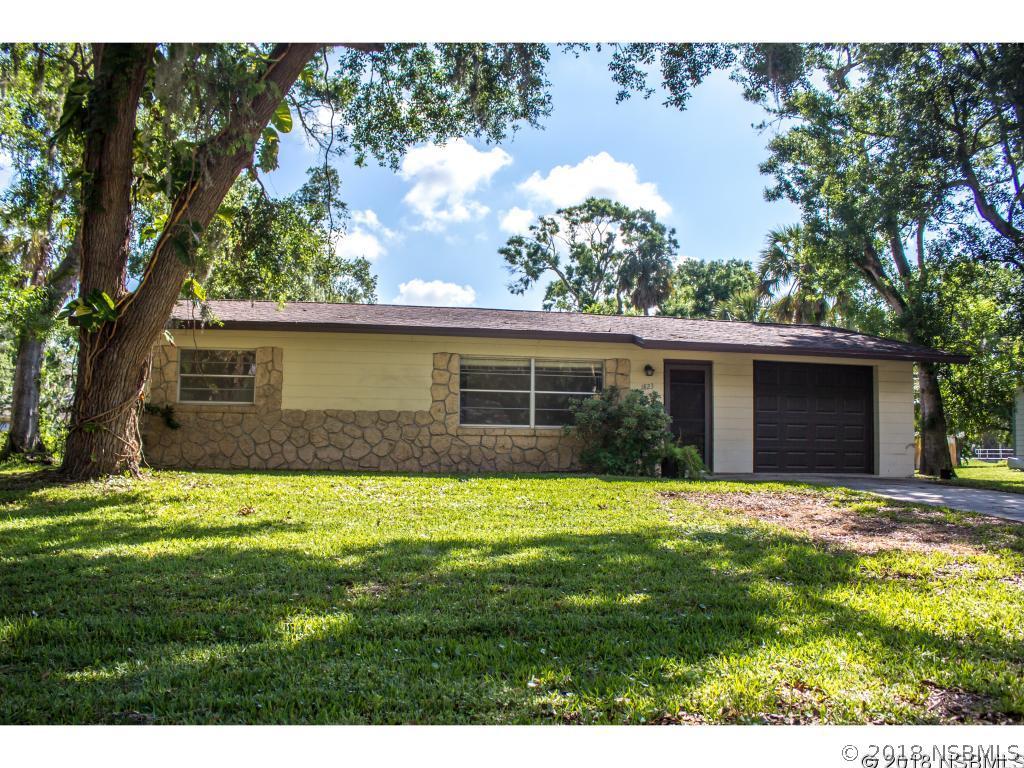 1823 Queen Palm Drive Dr., Edgewater, FL 32132