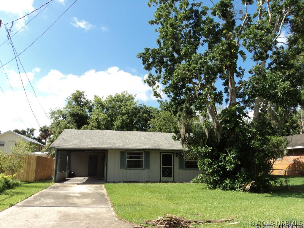 134 Wildwood Ave., Edgewater, FL 32132