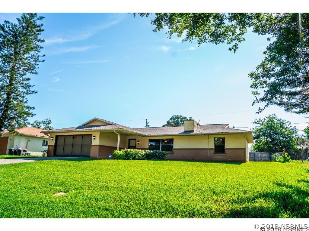 3027 Yule Tree Dr., Edgewater, FL 32141