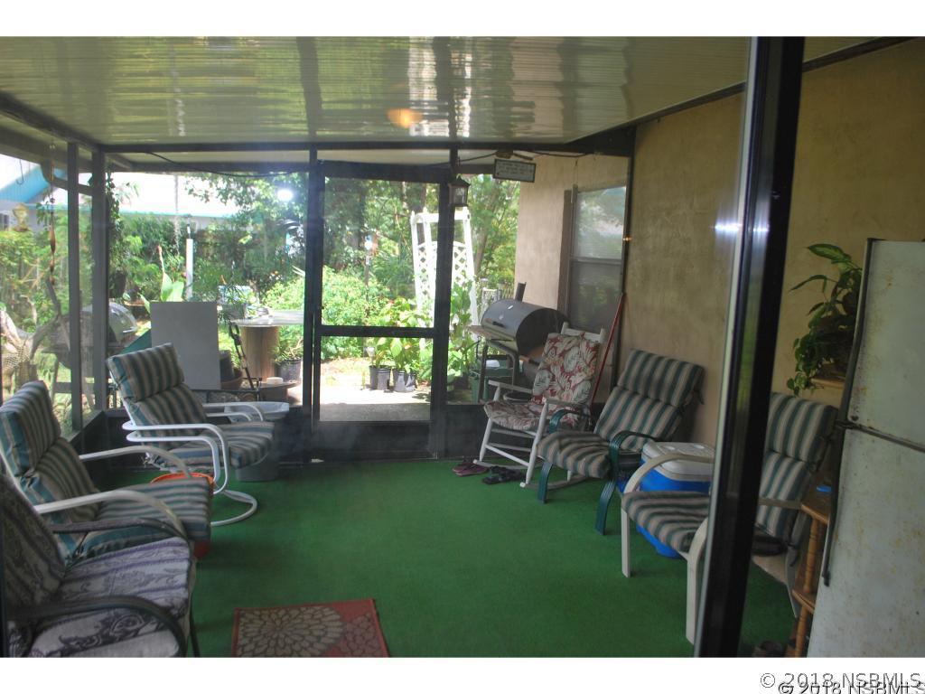 2631 Tamarind Dr., Edgewater, FL 32141