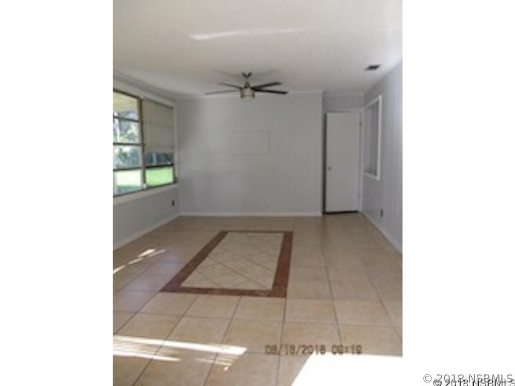 1712 Queen Palm Dr., Edgewater, FL 32132