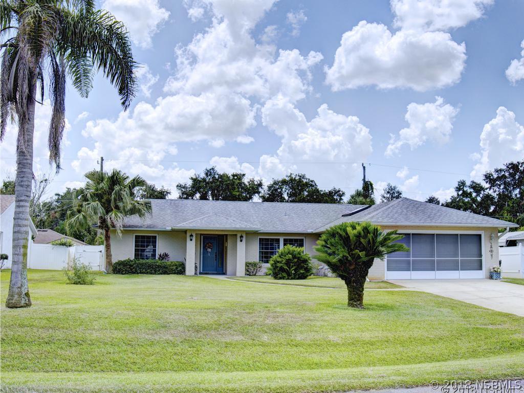 1510 Royal Palm Dr., Edgewater, FL 32132