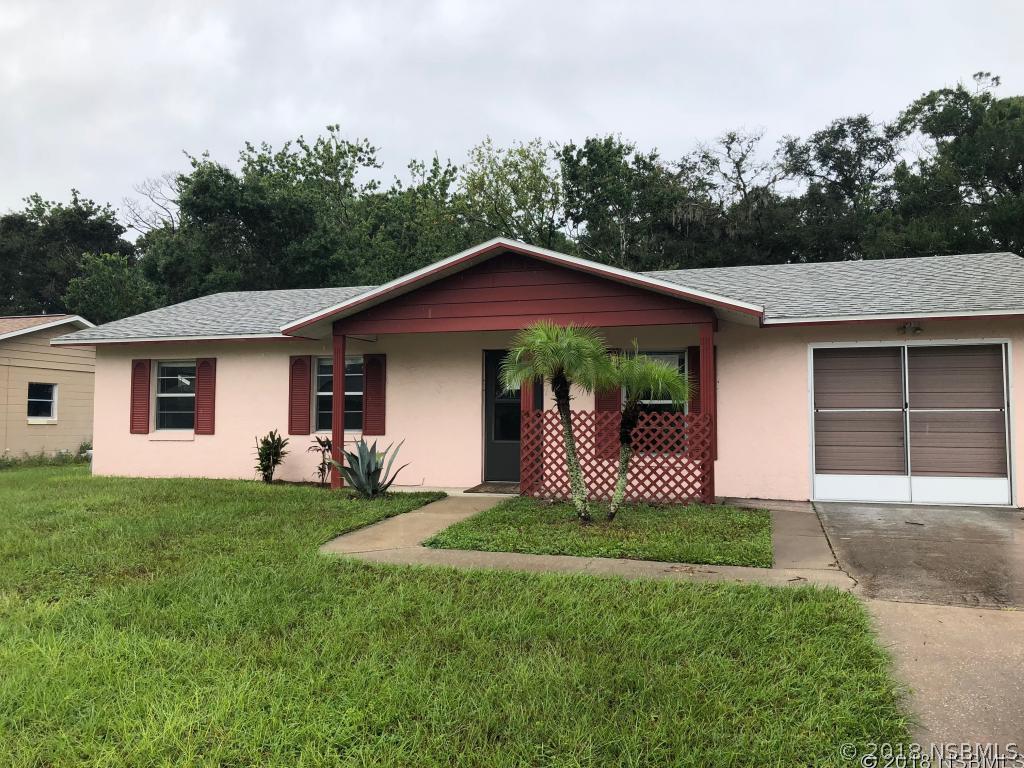 17 Wildwood Dr., Edgewater, FL 32132