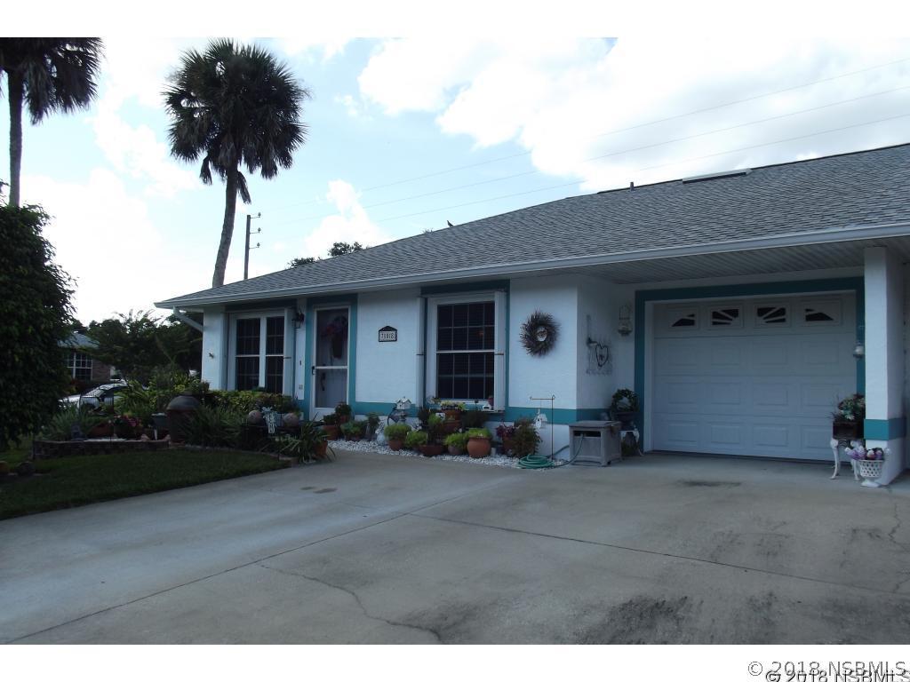 708 River Oaks Cir., New Smyrna Beach, FL 32169