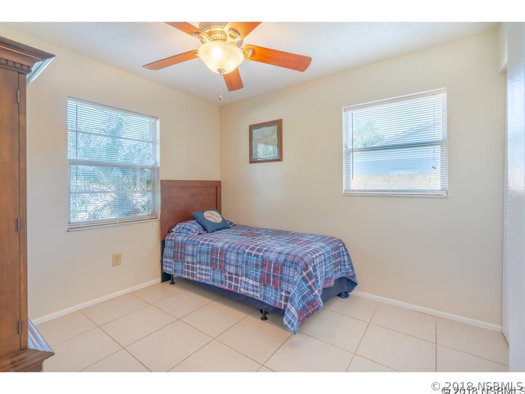 416 Wildwood Drive Dr., Edgewater, FL 32132