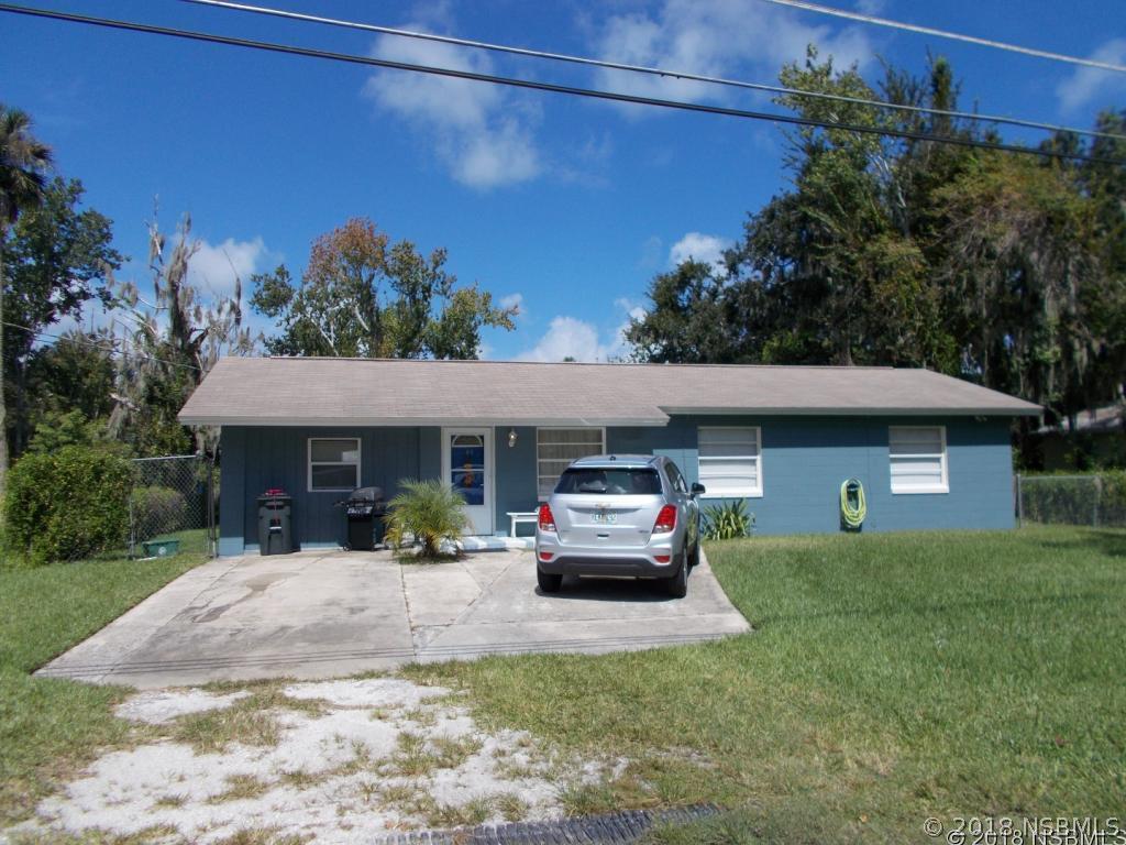 131 Wildwood Ave., Edgewater, FL 32132