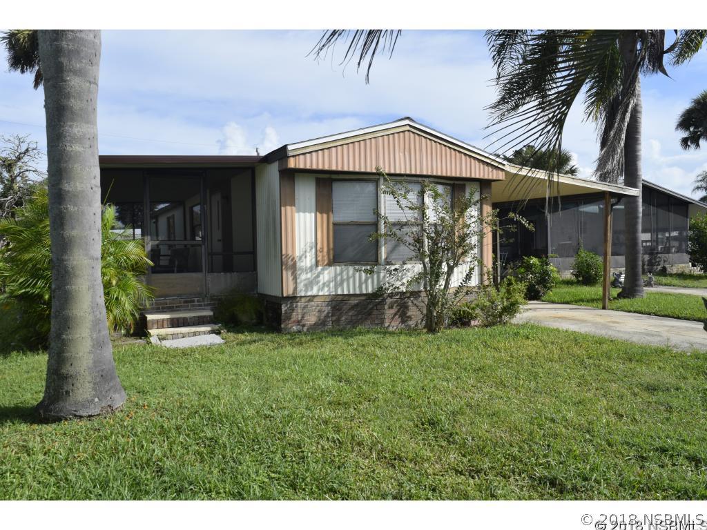 113 Ash St., Edgewater, FL 32141