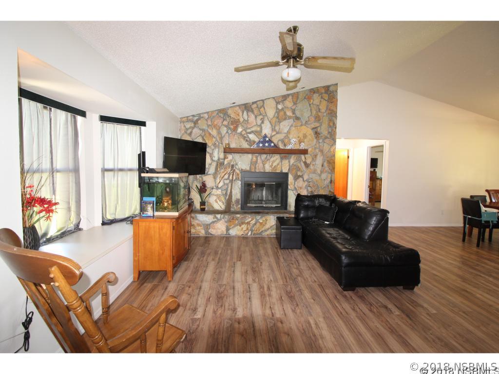 3008 Victory Palm Dr., Edgewater, FL 32141