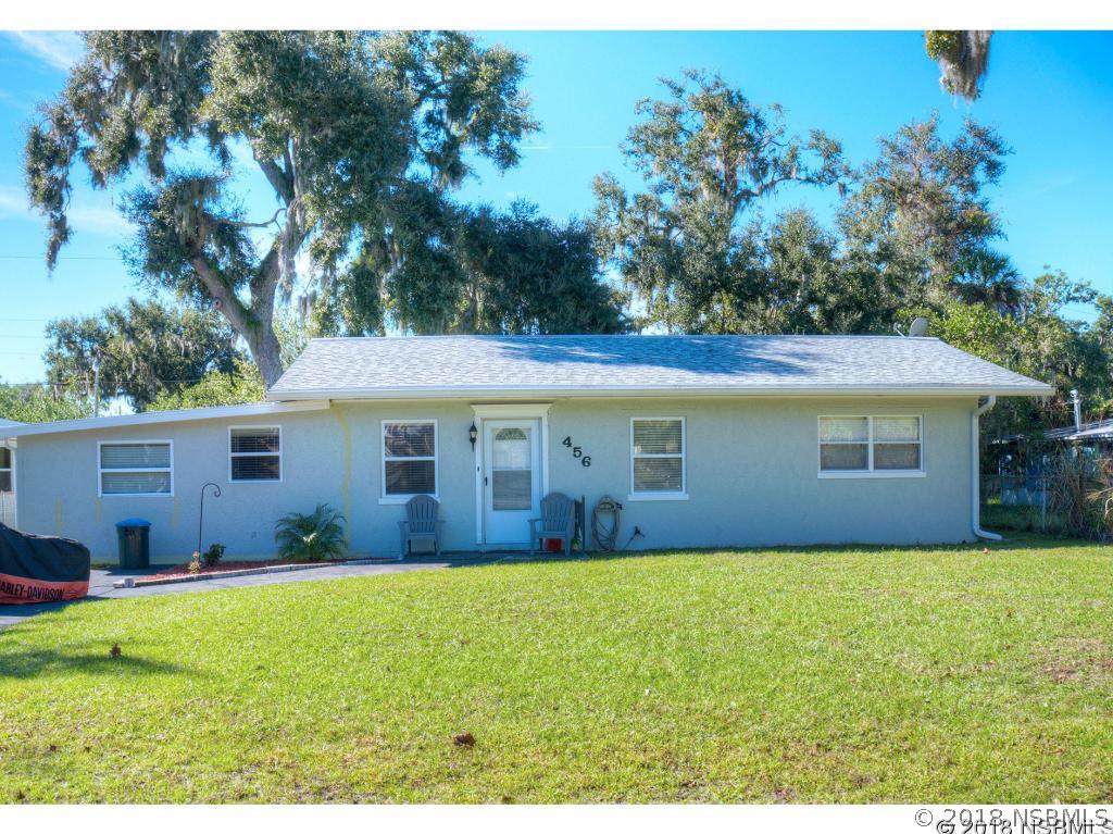 456 Palmetto St., Edgewater, FL 32132