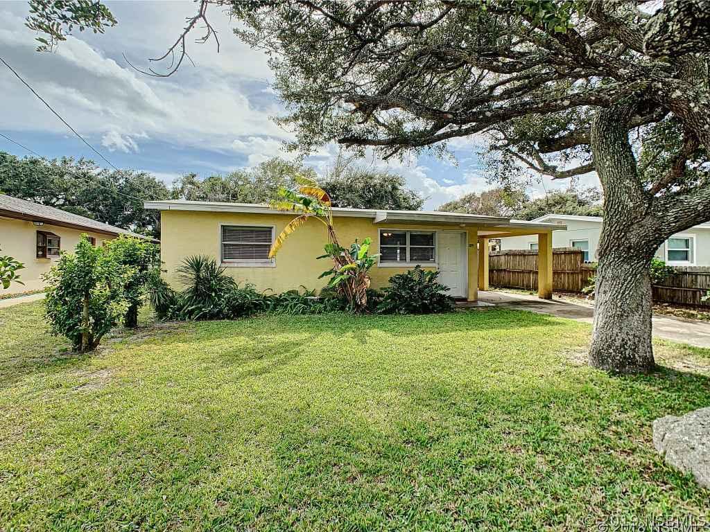 819 E 12th Ave., New Smyrna Beach, FL 32169