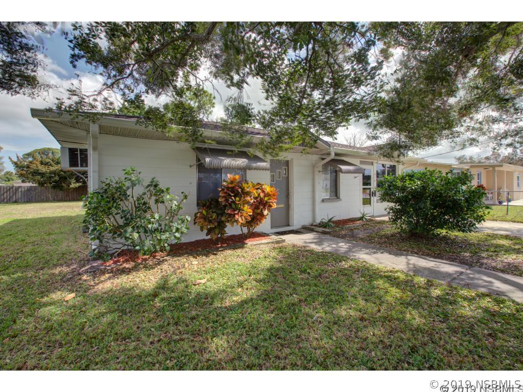 919 Lake Ave., Edgewater, FL 32132