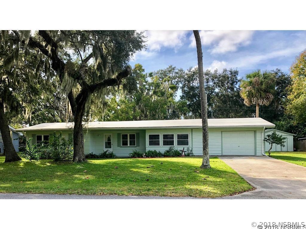 1852 Orange Tree Dr., Edgewater, FL 32141