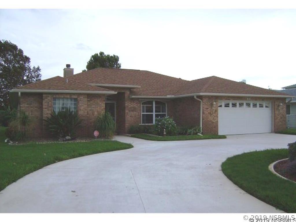 10 Cunningham Dr., New Smyrna Beach, FL 32168