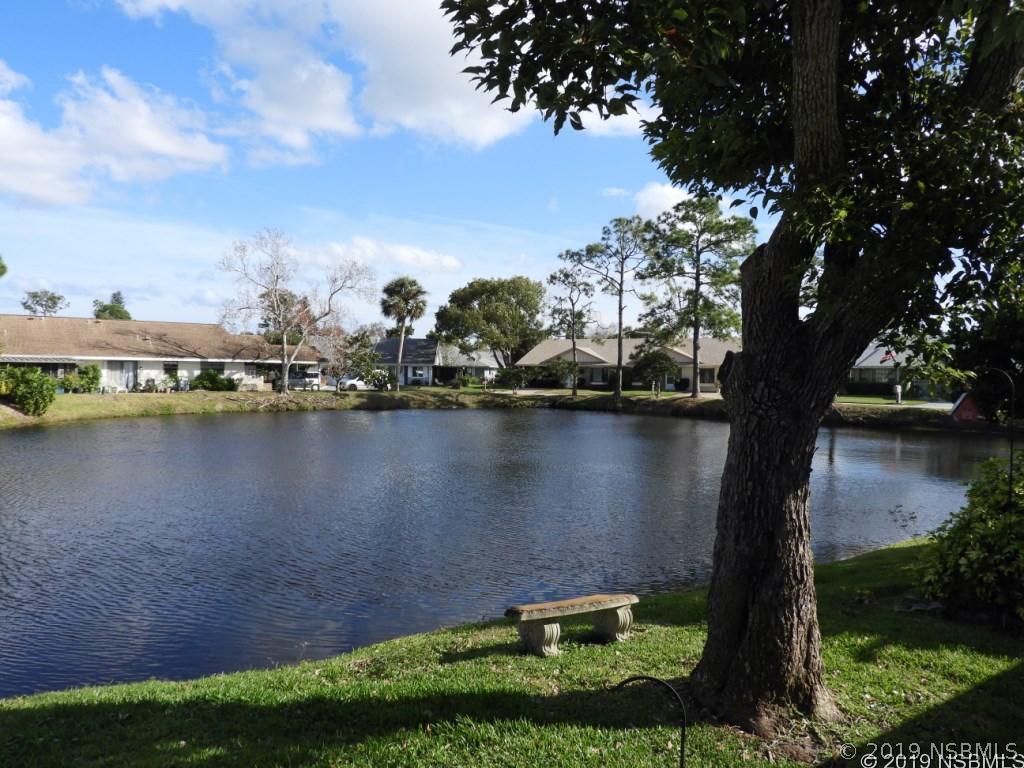 48 Bogey Cir., New Smyrna Beach, FL 32168