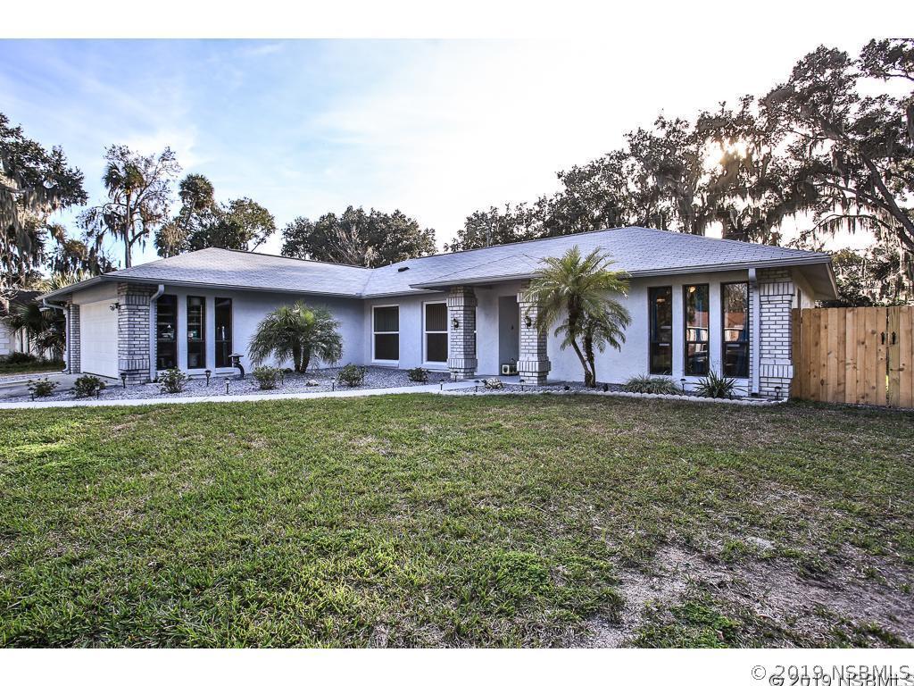 2418 Needle Palm Dr., Edgewater, FL 32141