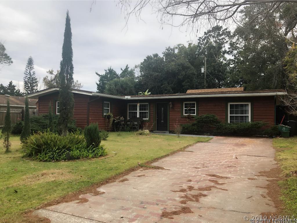 3128 Pine Tree Dr., Edgewater, FL 32141