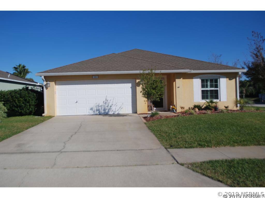 201 Tree Branch Ln., Edgewater, FL 32141