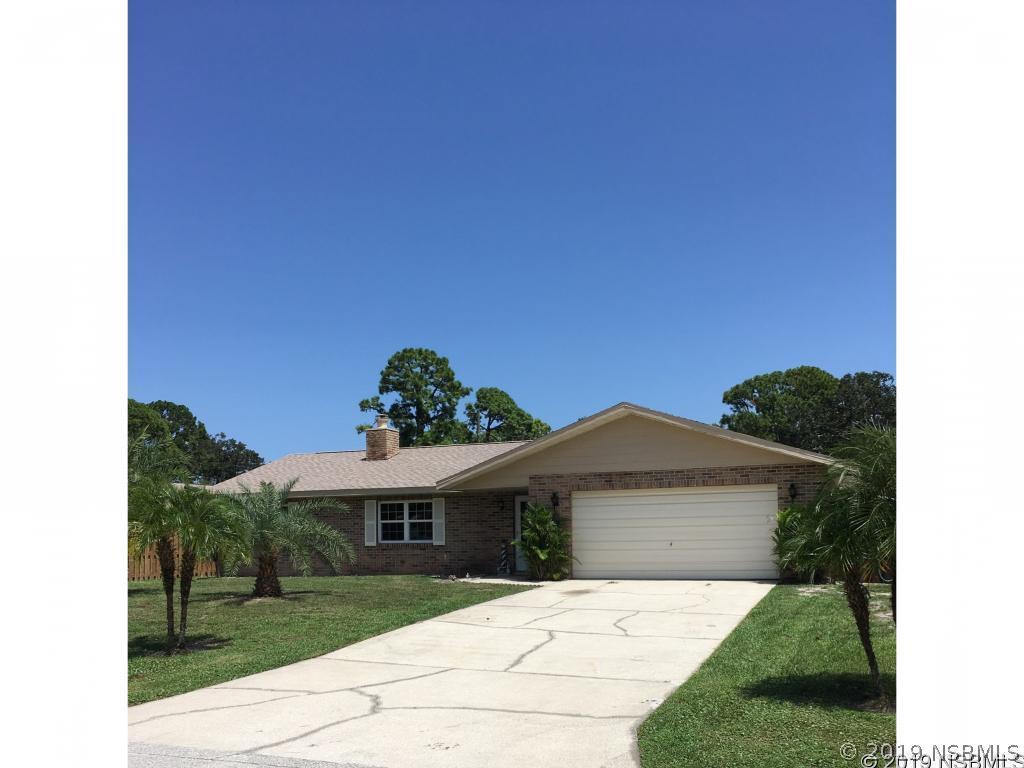 2907 Queen Palm Dr., Edgewater, FL 32141