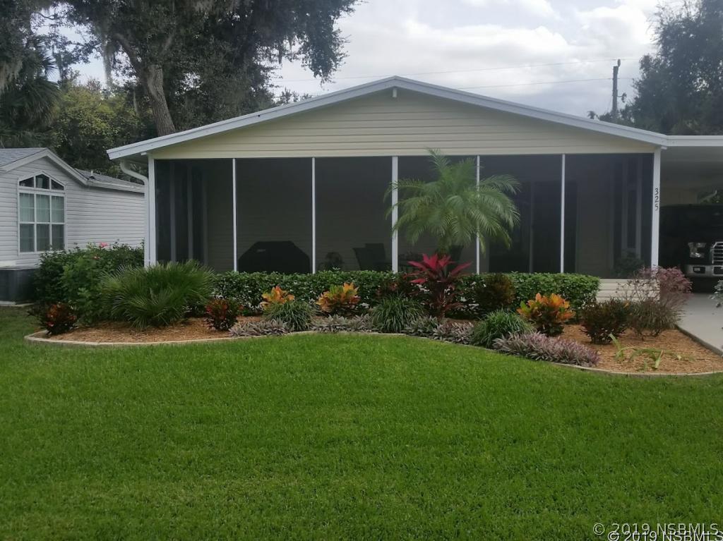 325 Water Landing Dr., Oak Hill, FL 32759