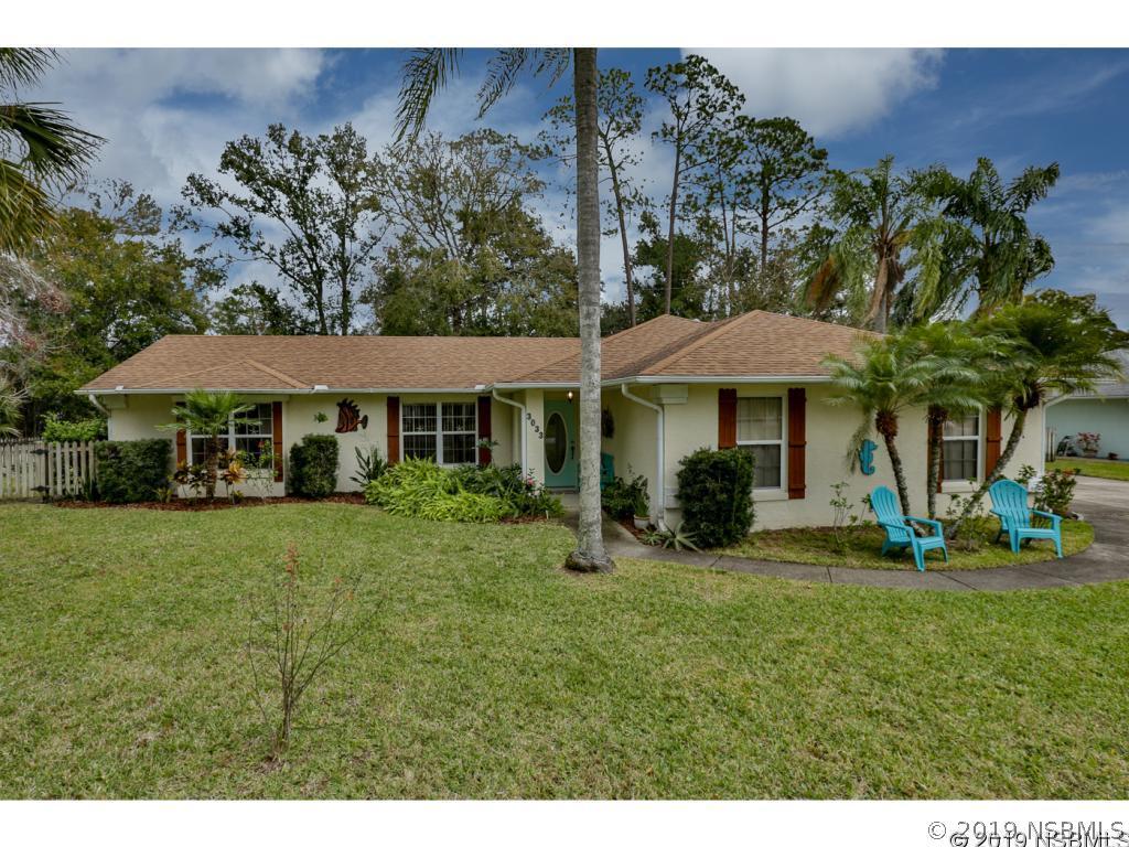 3033 Silver Palm Dr., Edgewater, FL 32141
