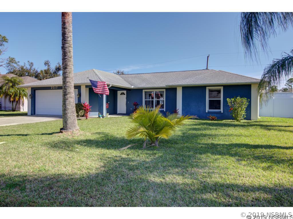 2517 Tamarind Dr., Edgewater, FL 32141